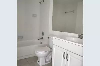 17101 Glenmoor Drive #17101, West Palm Beach, FL 33409 - Photo 9