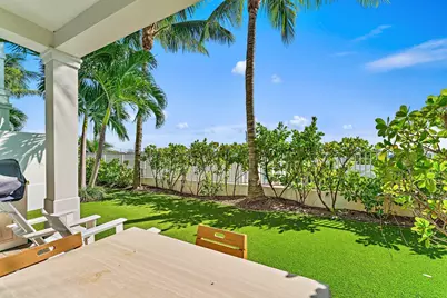 138 Ocean Breeze Drive, Juno Beach, FL 33408 - Photo 11