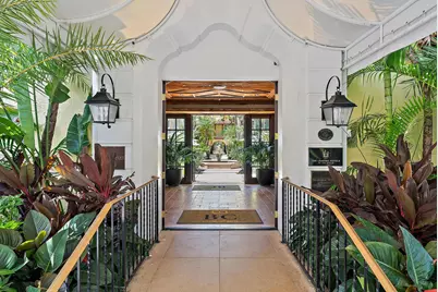 301 Australian Avenue #305, Palm Beach, FL 33480 - Photo 3