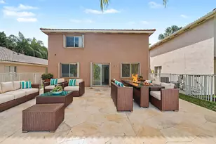 4015 Banyan Trails Dr, Pompano Beach, FL 33073 - Photo 7