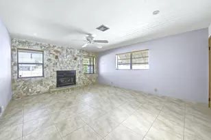 309 SE 4th St, Dania Beach, FL 33004 - Photo 11