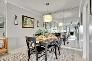 250 NE 20th St, Boca Raton, FL 33431 - Photo 11