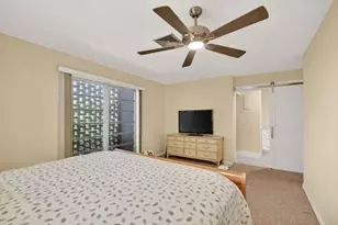 324 Orange Tree Dr, Atlantis, FL 33462 - Photo 13