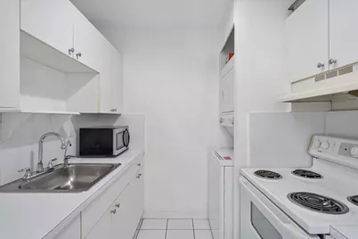 2138 SW 6th Street #301, Miami, FL 33135 - Photo 7