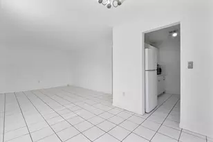 2138 SW 6th St, Miami, FL 33135 - Photo 5