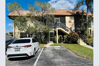 7106 Golf Colony Court #104, Lake Worth, FL 33467 - Photo 11