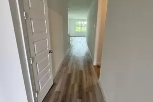 8666 Dahlia Cir, Port Saint Lucie, FL 34986 - Photo 9