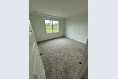 8666 Dahlia Circle, Port Saint Lucie, FL 34986 - Photo 5