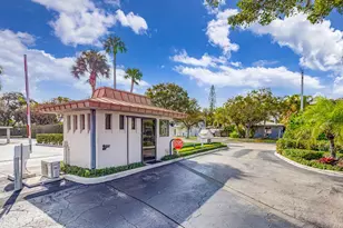 5200 N Flagler Dr SE, West Palm Beach, FL 33407 - Photo 25