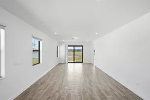 10660 NW Wilgrove Lane, Port Saint Lucie, FL 34987 - Photo 15