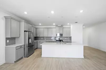 6866 NW Kestrel Lane, Port Saint Lucie, FL 34987 - Photo 7