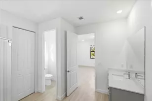 6866 NW Kestrel Lane, Port Saint Lucie, FL 34987 - Photo 21