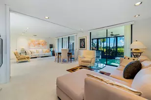 5 Eastgate Dr, Boynton Beach, FL 33436 - Photo 9