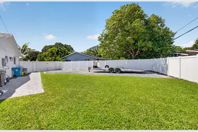 135 SE 28th Court, Boynton Beach, FL 33435 - Photo 61