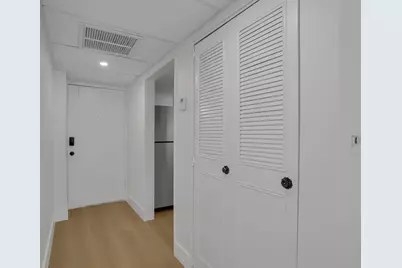 103 Royal Park Drive #1d, Oakland Park, FL 33309 - Photo 11