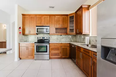 4015 Banyan Trails Drive, Pompano Beach, FL 33073 - Photo 5