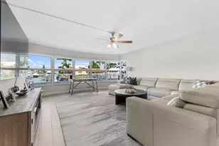 3111 NE 51st St, Fort Lauderdale, FL 33308 - Photo 9