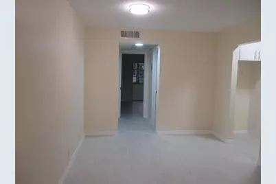 31 Canterbury B, West Palm Beach, FL 33417 - Photo 15