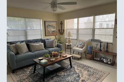 31 Canterbury B, West Palm Beach, FL 33417 - Photo 5