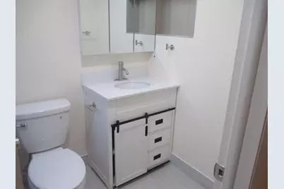 31 Canterbury B, West Palm Beach, FL 33417 - Photo 11