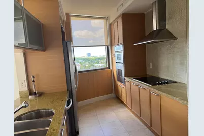 16275 Collins Avenue #1004, Sunny Isles Beach, FL 33160 - Photo 9