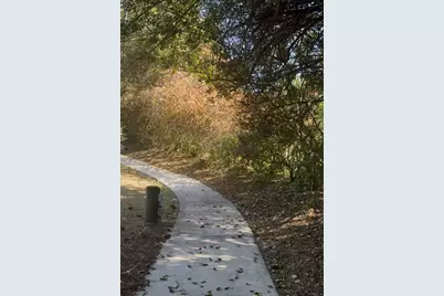 104 NE Charleston Oaks Drive, Port Saint Lucie, FL 34983 - Photo 11