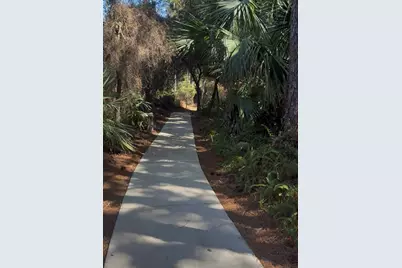 104 NE Charleston Oaks Drive, Port Saint Lucie, FL 34983 - Photo 9