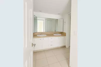 238 Lake Arbor Drive, Lake Worth Beach, FL 33461 - Photo 9