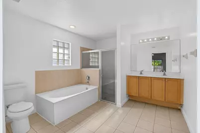 1430 Red Apple Lane, West Palm Beach, FL 33415 - Photo 25