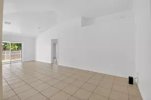 1430 Red Apple Ln, West Palm Beach, FL 33415 - Photo 7