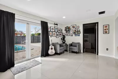 6120 NW 110th Terrace, Hialeah, FL 33012 - Photo 21