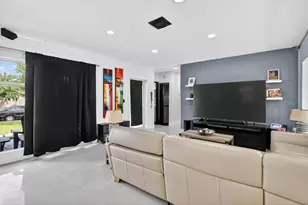 6120 NW 110th Terrace, Hialeah, FL 33012 - Photo 7