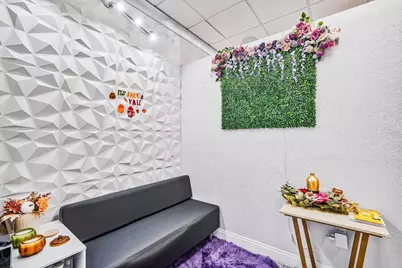 [Address not provided], West Palm Beach, FL 33415 - Photo 11