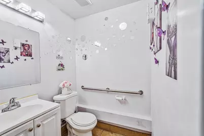 [Address not provided], West Palm Beach, FL 33415 - Photo 13