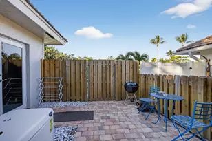 7598 W Country Club Blvd, Boca Raton, FL 33487 - Photo 29