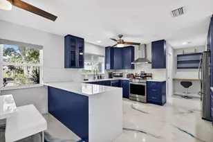 7598 W Country Club Blvd, Boca Raton, FL 33487 - Photo 53
