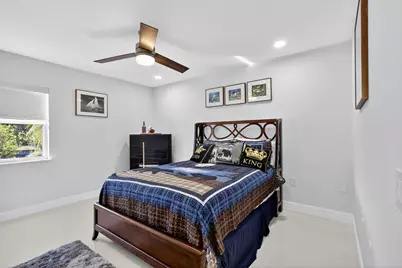 7598 W Country Club Boulevard, Boca Raton, FL 33487 - Photo 11