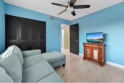7286 Huntington Lane #402, Delray Beach, FL 33446 - Photo 13