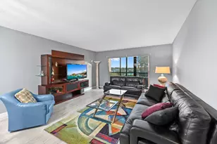 7286 Huntington Ln, Delray Beach, FL 33446 - Photo 17