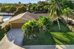 179 Dove Cir, Royal Palm Beach, FL 33411 - Photo 1