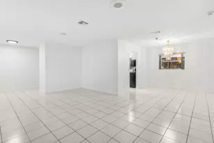 179 Dove Cir, Royal Palm Beach, FL 33411 - Photo 17