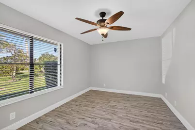 13302 Touchstone Place, Palm Beach Gardens, FL 33418 - Photo 17