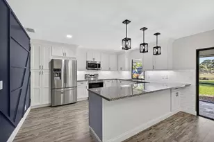 13302 Touchstone Pl, Palm Beach Gardens, FL 33418 - Photo 7