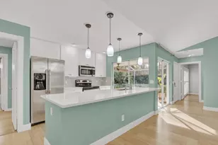 9303 Chapman Oak Ct, Palm Beach Gardens, FL 33410 - Photo 7