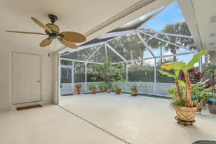 9303 Chapman Oak Ct, Palm Beach Gardens, FL 33410 - Photo 3