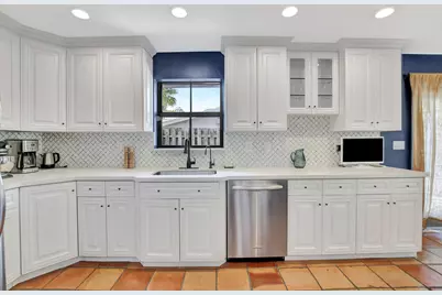 801 SW 5th Street, Boca Raton, FL 33486 - Photo 13