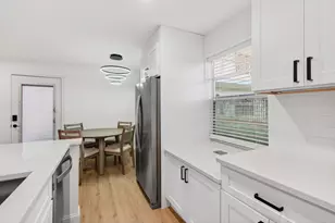 449 Normandy J, Delray Beach, FL 33484 - Photo 5