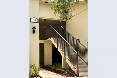 1522 Lake Crystal Drive #E, Royal Palm Beach, FL 33411 - Photo 9