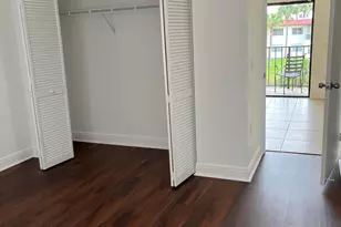 1522 Lake Crystal Dr, West Palm Beach, FL 33411 - Photo 7