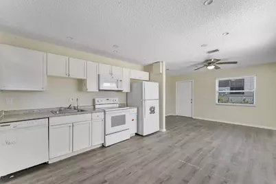 1340 W 35th Street, Riviera Beach, FL 33404 - Photo 7